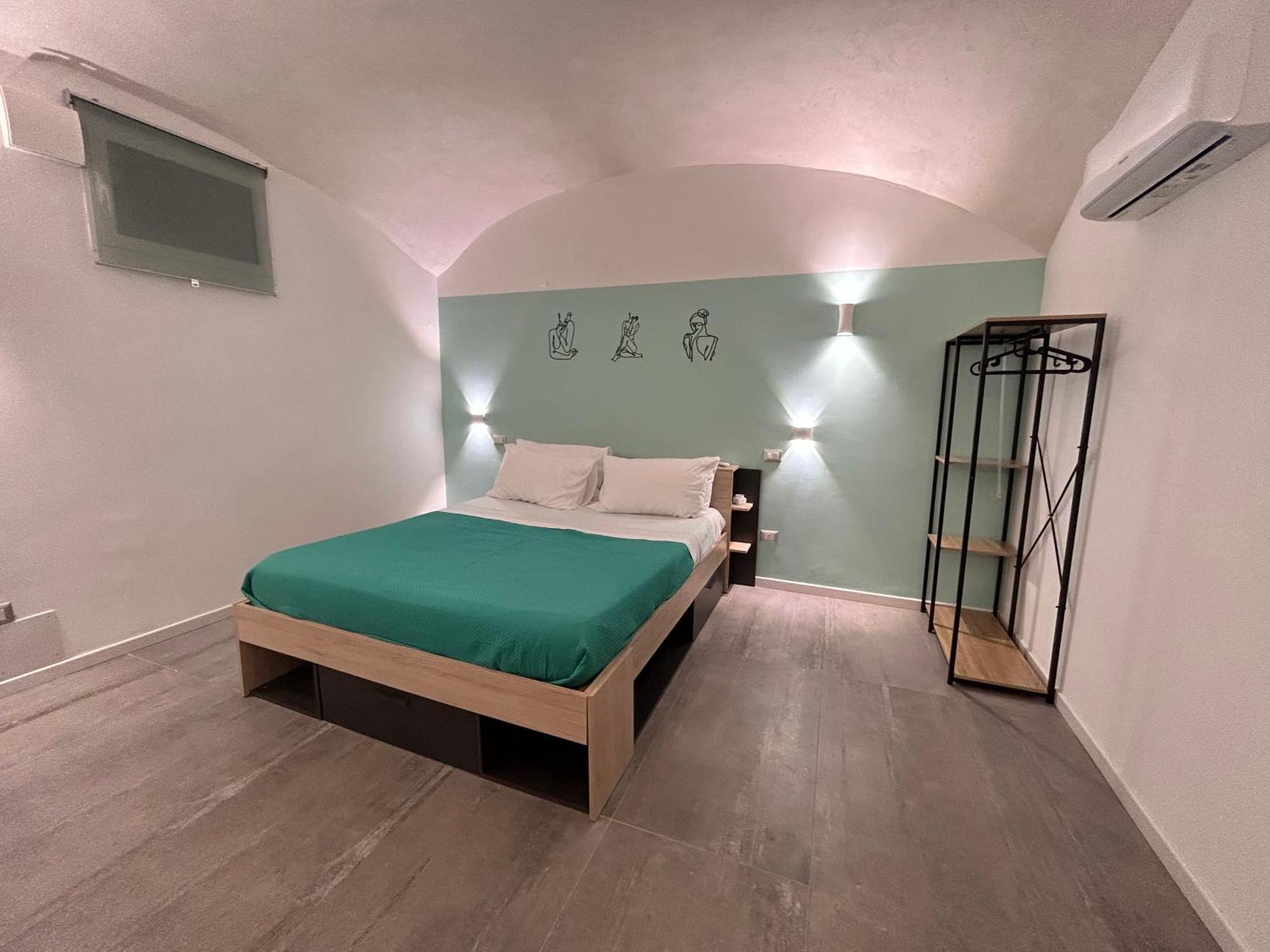 Intero Alloggio - Chiaia Naples Extérieur photo
