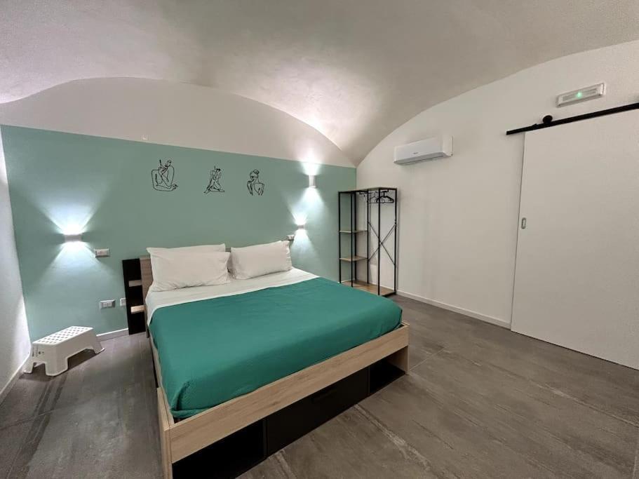 Intero Alloggio - Chiaia Naples Extérieur photo